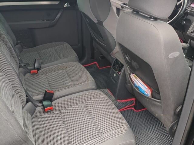 Черный Фольксваген Туран, объемом двигателя 2 л и пробегом 264 тыс. км за 6500 $, фото 15 на Automoto.ua