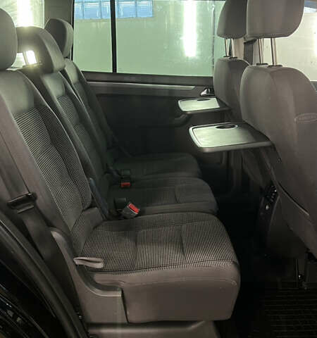 Черный Фольксваген Туран, объемом двигателя 1.9 л и пробегом 419 тыс. км за 5900 $, фото 14 на Automoto.ua