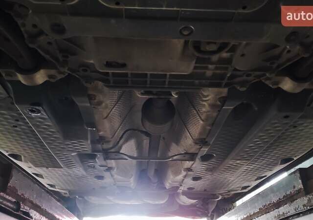 Фольксваген Туран 2005 в Житомире на Automoto.ua Черный Фольксваген Туран, объемом двигателя 1.6 л и пробегом 186 тыс. км за 6950 $, фото 7 на Automoto.ua