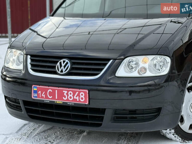Чорний Фольксваген Туран, об'ємом двигуна 1.6 л та пробігом 229 тис. км за 5250 $, фото 21 на Automoto.ua