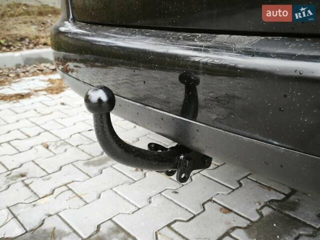 Черный Фольксваген Туран, объемом двигателя 2 л и пробегом 321 тыс. км за 5500 $, фото 17 на Automoto.ua