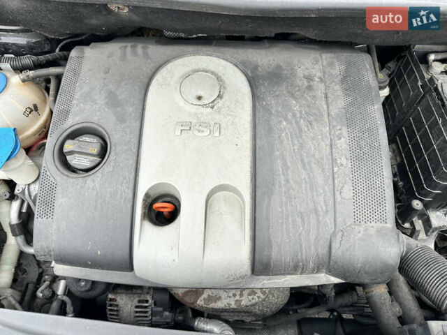 Фольксваген Туран 2006 в Виннице на Automoto.ua Черный Фольксваген Туран, объемом двигателя 1.6 л и пробегом 252 тыс. км за 7777 $, фото 68 на Automoto.ua