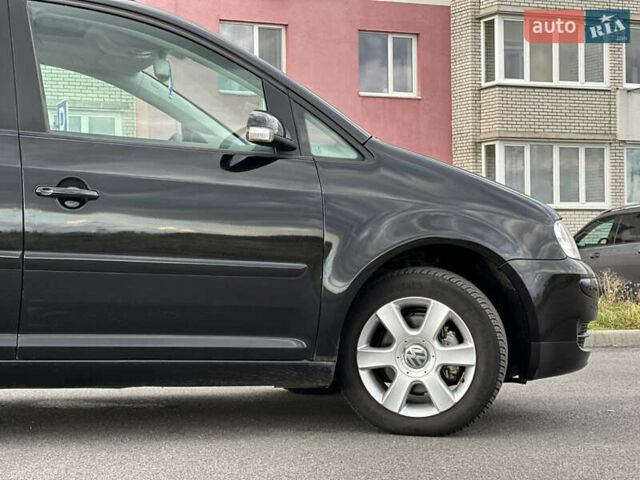 Фольксваген Туран 2006 в Виннице на Automoto.ua Черный Фольксваген Туран, объемом двигателя 1.6 л и пробегом 252 тыс. км за 7777 $, фото 9 на Automoto.ua