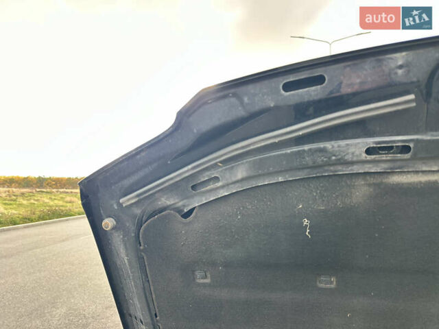 Фольксваген Туран 2006 в Виннице на Automoto.ua Черный Фольксваген Туран, объемом двигателя 1.6 л и пробегом 252 тыс. км за 7777 $, фото 64 на Automoto.ua
