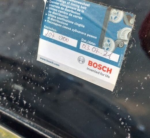 Черный Фольксваген Туран, объемом двигателя 1.6 л и пробегом 238 тыс. км за 5900 $, фото 11 на Automoto.ua