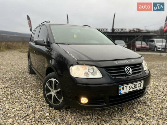 Черный Фольксваген Туран, объемом двигателя 1.9 л и пробегом 285 тыс. км за 6200 $, фото 5 на Automoto.ua