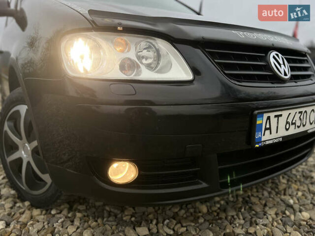 Черный Фольксваген Туран, объемом двигателя 1.9 л и пробегом 285 тыс. км за 6200 $, фото 9 на Automoto.ua