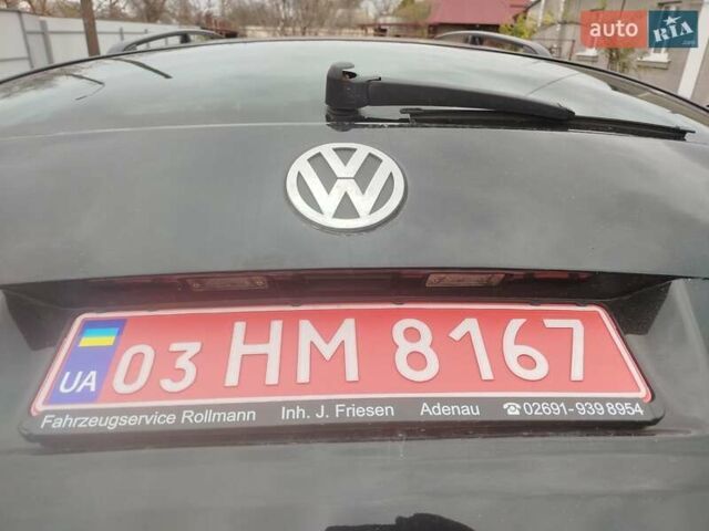 Черный Фольксваген Туран, объемом двигателя 1.6 л и пробегом 225 тыс. км за 6000 $, фото 6 на Automoto.ua