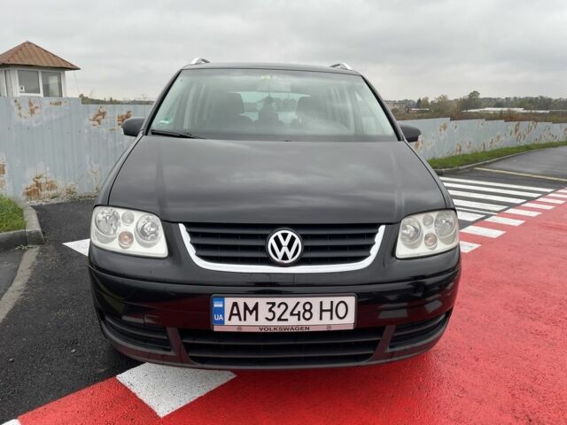 Чорний Фольксваген Туран, об'ємом двигуна 2 л та пробігом 339 тис. км за 6000 $, фото 2 на Automoto.ua