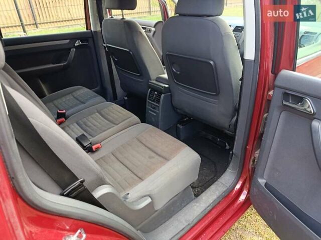 Черный Фольксваген Туран, объемом двигателя 1.6 л и пробегом 261 тыс. км за 4999 $, фото 34 на Automoto.ua