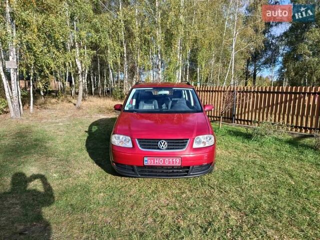 Черный Фольксваген Туран, объемом двигателя 1.6 л и пробегом 261 тыс. км за 4999 $, фото 14 на Automoto.ua