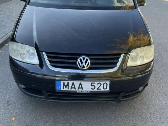 Чорний Фольксваген Туран, об'ємом двигуна 2 л та пробігом 1 тис. км за 3200 $, фото 9 на Automoto.ua