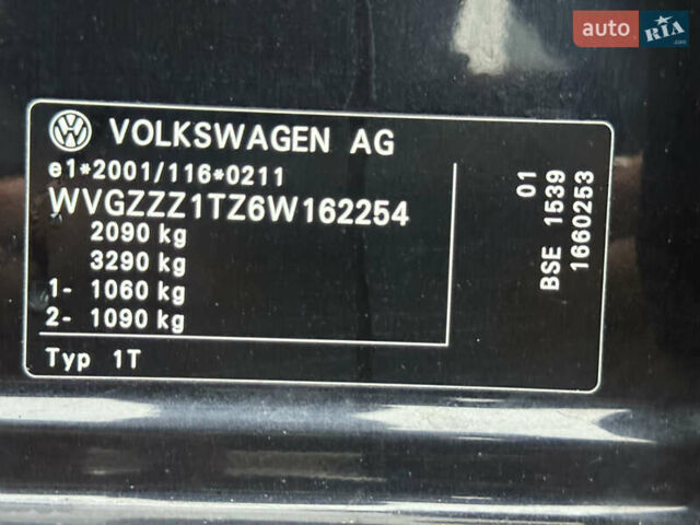 Чорний Фольксваген Туран, об'ємом двигуна 1.6 л та пробігом 220 тис. км за 6200 $, фото 33 на Automoto.ua