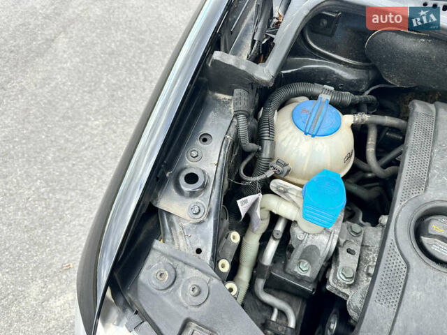 Фольксваген Туран 2006 в Виннице на Automoto.ua Черный Фольксваген Туран, объемом двигателя 1.6 л и пробегом 252 тыс. км за 7777 $, фото 65 на Automoto.ua