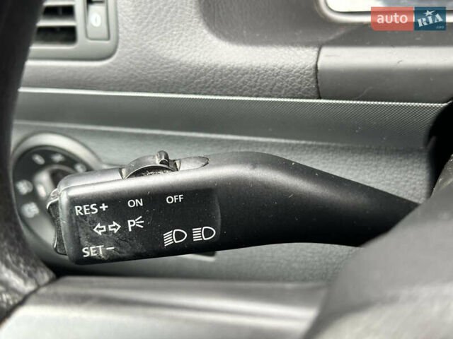 Фольксваген Туран 2006 в Виннице на Automoto.ua Черный Фольксваген Туран, объемом двигателя 1.6 л и пробегом 252 тыс. км за 7777 $, фото 40 на Automoto.ua