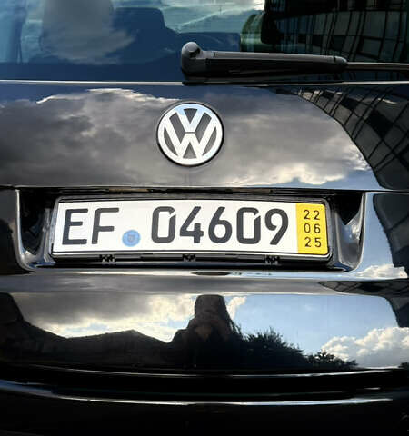 Черный Фольксваген Туран, объемом двигателя 1.6 л и пробегом 190 тыс. км за 6999 $, фото 34 на Automoto.ua