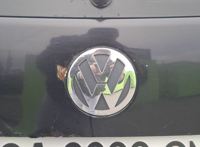 Черный Фольксваген Туран, объемом двигателя 2 л и пробегом 485 тыс. км за 4550 $, фото 3 на Automoto.ua