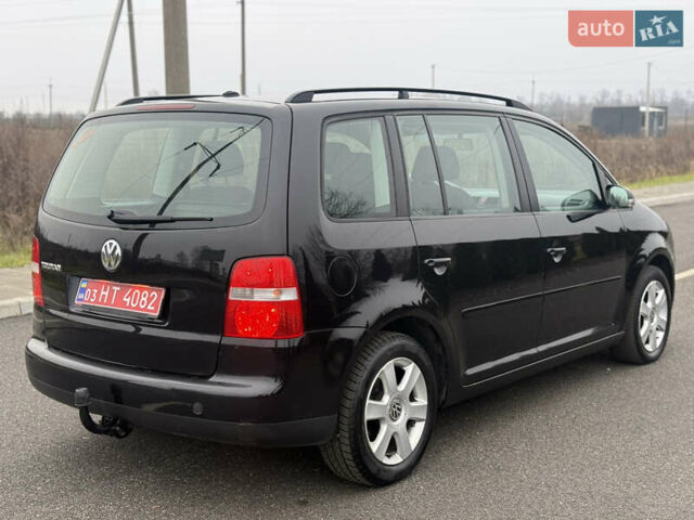 Чорний Фольксваген Туран, об'ємом двигуна 1.6 л та пробігом 220 тис. км за 6200 $, фото 14 на Automoto.ua