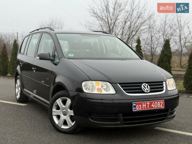 Чорний Фольксваген Туран, об'ємом двигуна 1.6 л та пробігом 220 тис. км за 6200 $, фото 1 на Automoto.ua