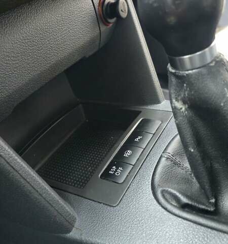 Чорний Фольксваген Туран, об'ємом двигуна 1.97 л та пробігом 240 тис. км за 7300 $, фото 15 на Automoto.ua