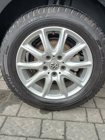 Черный Фольксваген Туран, объемом двигателя 2 л и пробегом 249 тыс. км за 8400 $, фото 25 на Automoto.ua