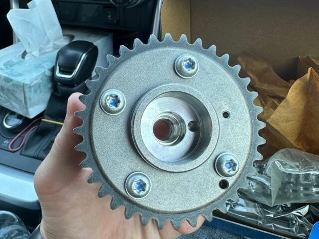 Черный Фольксваген Туран, объемом двигателя 1.4 л и пробегом 260 тыс. км за 6500 $, фото 17 на Automoto.ua