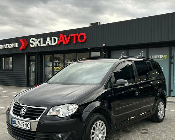 Чорний Фольксваген Туран, об'ємом двигуна 1.9 л та пробігом 124 тис. км за 8700 $, фото 11 на Automoto.ua