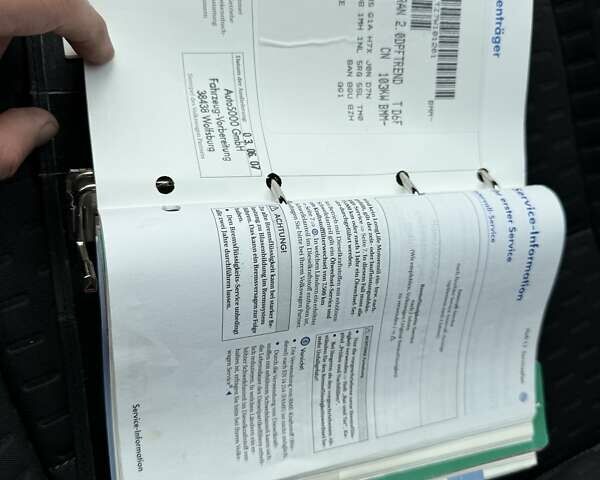 Чорний Фольксваген Туран, об'ємом двигуна 1.97 л та пробігом 313 тис. км за 7500 $, фото 33 на Automoto.ua