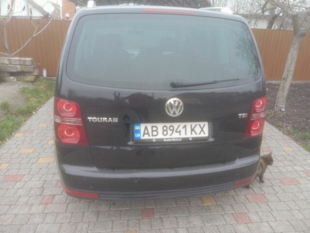 Чорний Фольксваген Туран, об'ємом двигуна 1.4 л та пробігом 268 тис. км за 5600 $, фото 3 на Automoto.ua