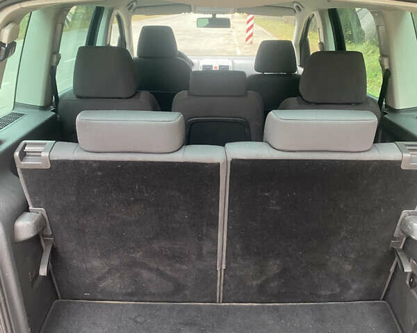 Чорний Фольксваген Туран, об'ємом двигуна 1.39 л та пробігом 187 тис. км за 6500 $, фото 17 на Automoto.ua