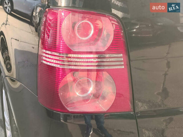 Черный Фольксваген Туран, объемом двигателя 2 л и пробегом 260 тыс. км за 9390 $, фото 11 на Automoto.ua