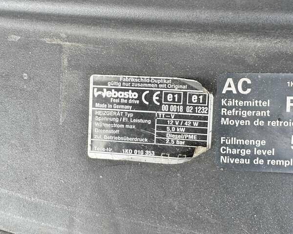 Чорний Фольксваген Туран, об'ємом двигуна 1.97 л та пробігом 313 тис. км за 7500 $, фото 17 на Automoto.ua