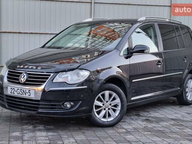 Черный Фольксваген Туран, объемом двигателя 1.4 л и пробегом 193 тыс. км за 7300 $, фото 19 на Automoto.ua