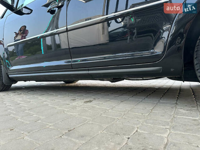 Чорний Фольксваген Туран, об'ємом двигуна 1.97 л та пробігом 270 тис. км за 8300 $, фото 23 на Automoto.ua