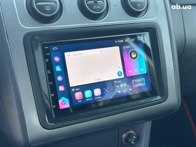 Черный Фольксваген Туран, объемом двигателя 2 л и пробегом 260 тыс. км за 7890 $, фото 16 на Automoto.ua