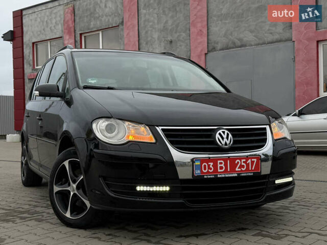 Чорний Фольксваген Туран, об'ємом двигуна 1.6 л та пробігом 201 тис. км за 7350 $, фото 4 на Automoto.ua