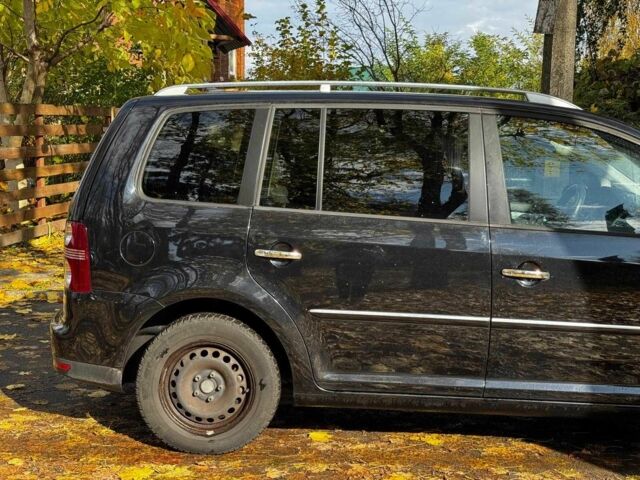 Чорний Фольксваген Туран, об'ємом двигуна 1.4 л та пробігом 242 тис. км за 6390 $, фото 4 на Automoto.ua