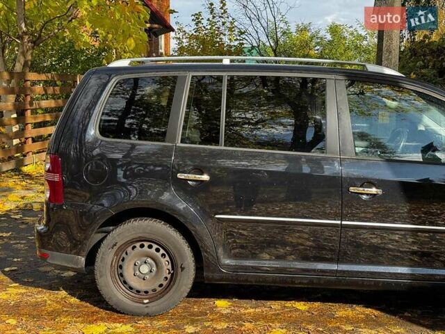 Фольксваген Туран 2007 в Киеве на Automoto.ua Черный Фольксваген Туран, объемом двигателя 1.4 л и пробегом 242 тыс. км за 6390 $, фото 4 на Automoto.ua