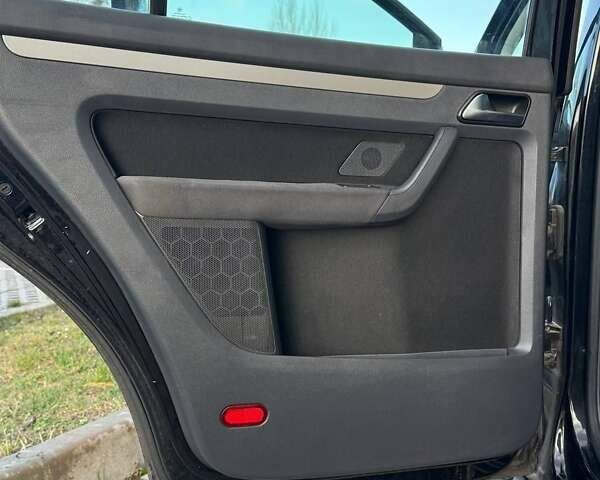 Чорний Фольксваген Туран, об'ємом двигуна 1.6 л та пробігом 178 тис. км за 7950 $, фото 23 на Automoto.ua