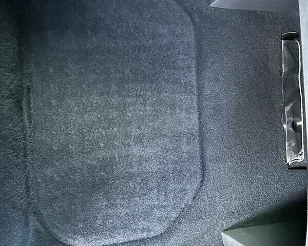 Чорний Фольксваген Туран, об'ємом двигуна 1.97 л та пробігом 270 тис. км за 8300 $, фото 38 на Automoto.ua