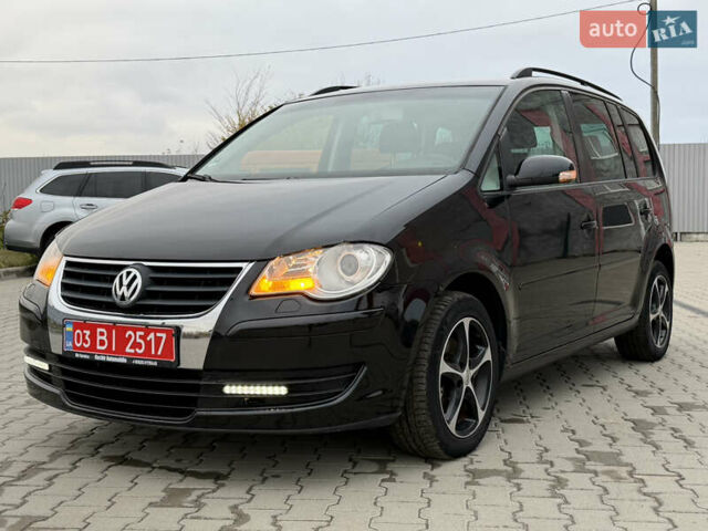 Чорний Фольксваген Туран, об'ємом двигуна 1.6 л та пробігом 201 тис. км за 7350 $, фото 14 на Automoto.ua