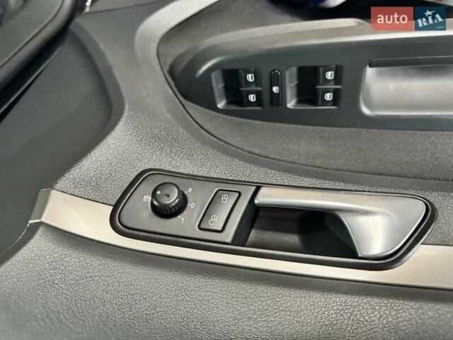 Черный Фольксваген Туран, объемом двигателя 1.97 л и пробегом 314 тыс. км за 7300 $, фото 28 на Automoto.ua