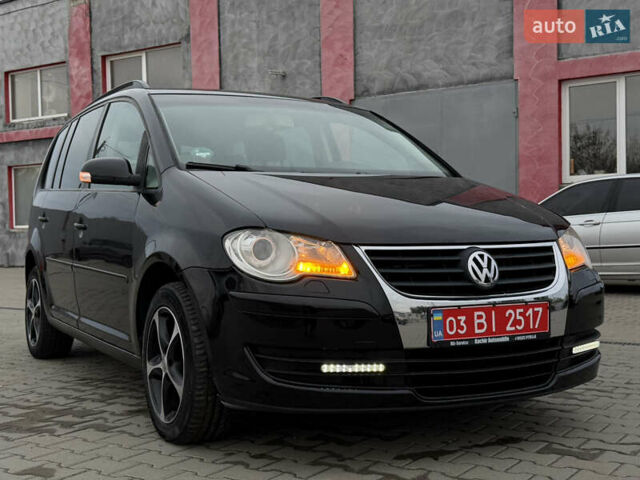 Чорний Фольксваген Туран, об'ємом двигуна 1.6 л та пробігом 201 тис. км за 7350 $, фото 8 на Automoto.ua
