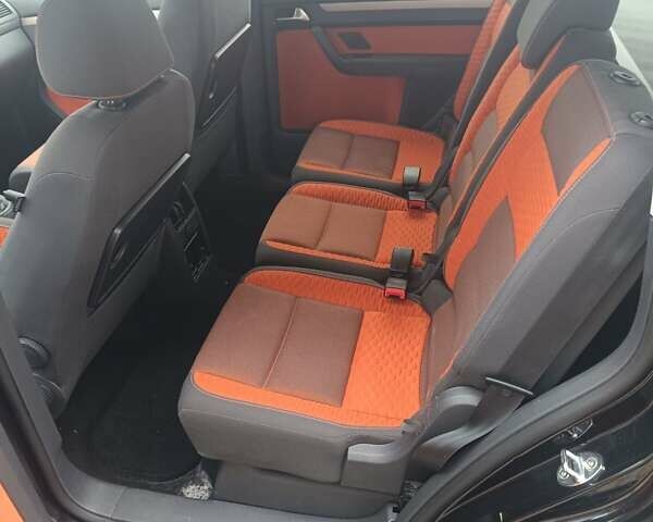 Чорний Фольксваген Туран, об'ємом двигуна 1.4 л та пробігом 212 тис. км за 6800 $, фото 8 на Automoto.ua