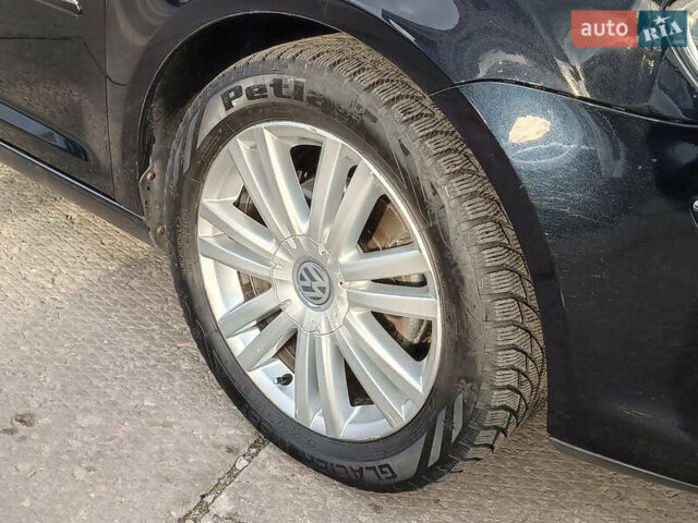Черный Фольксваген Туран, объемом двигателя 2 л и пробегом 260 тыс. км за 9390 $, фото 5 на Automoto.ua