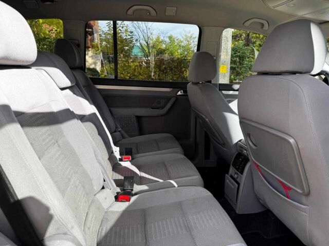 Чорний Фольксваген Туран, об'ємом двигуна 1.4 л та пробігом 242 тис. км за 6390 $, фото 19 на Automoto.ua