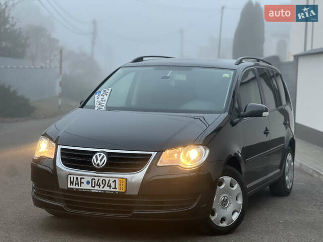 Чорний Фольксваген Туран, об'ємом двигуна 1.4 л та пробігом 248 тис. км за 7199 $, фото 21 на Automoto.ua