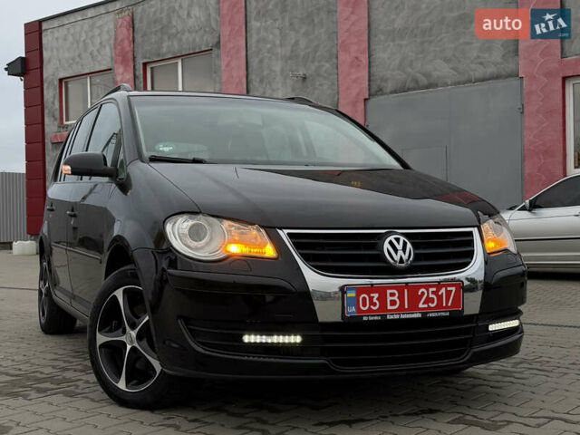 Чорний Фольксваген Туран, об'ємом двигуна 1.6 л та пробігом 201 тис. км за 7350 $, фото 3 на Automoto.ua