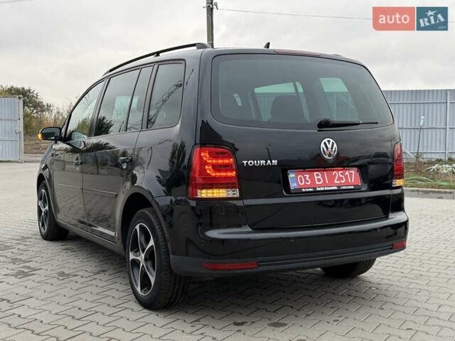 Чорний Фольксваген Туран, об'ємом двигуна 1.6 л та пробігом 201 тис. км за 7350 $, фото 18 на Automoto.ua