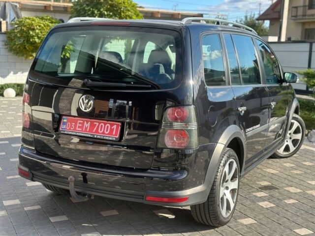 Черный Фольксваген Туран, объемом двигателя 1.4 л и пробегом 260 тыс. км за 6500 $, фото 20 на Automoto.ua